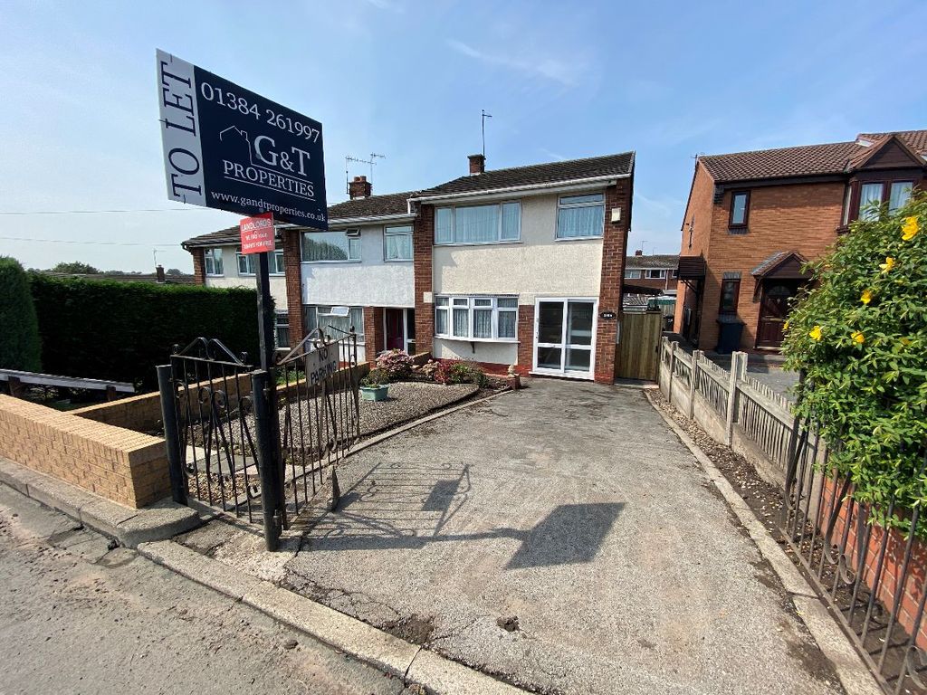 3 bed semidetached house to rent in Thorns Road, Quarry Bank, Brierley