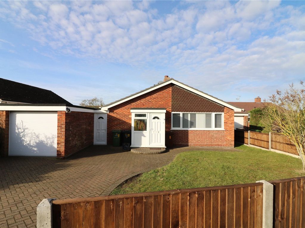 3 bed bungalow for sale in Arundel Road, Wymondham, Norfolk NR18 Zoopla