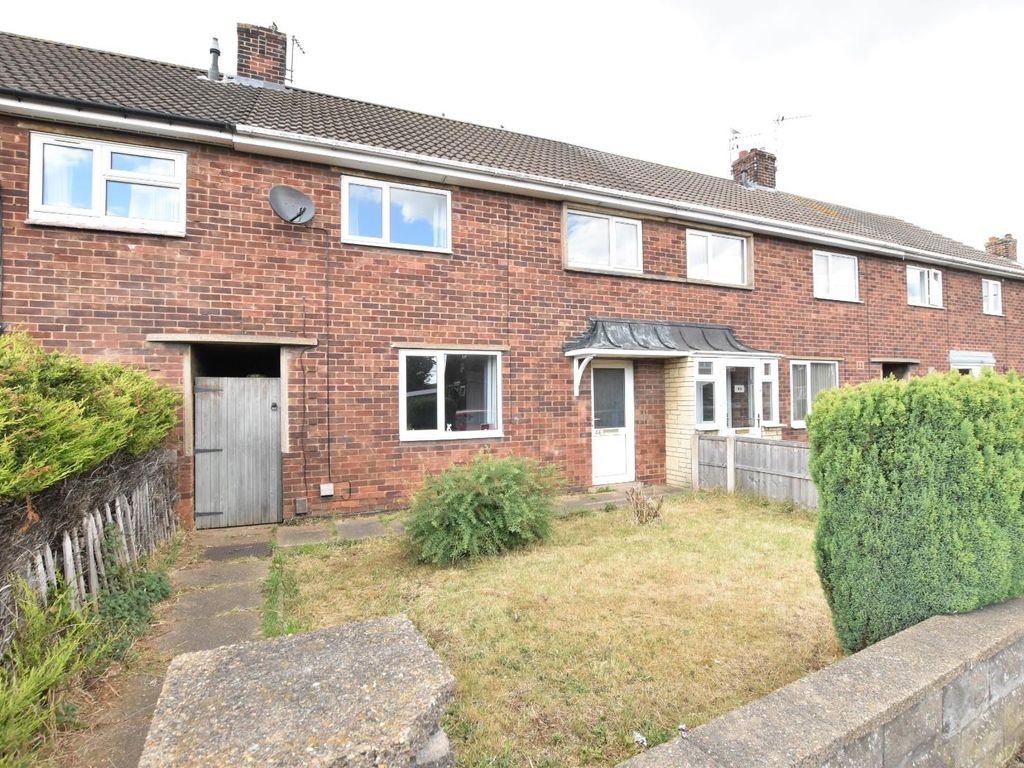 3 bed semidetached house for sale in Somervell Road, Scunthorpe