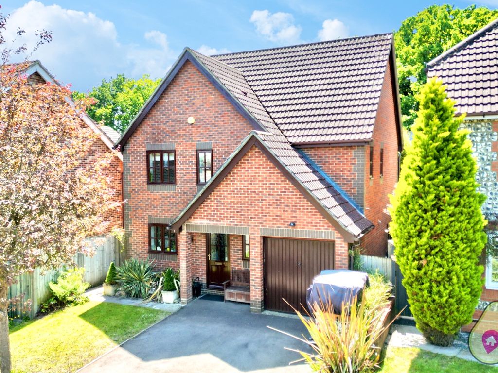 4 bed detached house for sale in Moorhen Drive, Lower Earley, Reading RG6 Zoopla