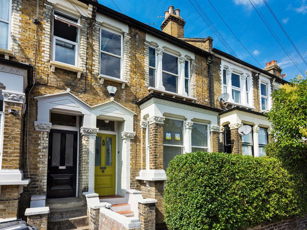 Folkestone Road, Walthamstow, London E17  