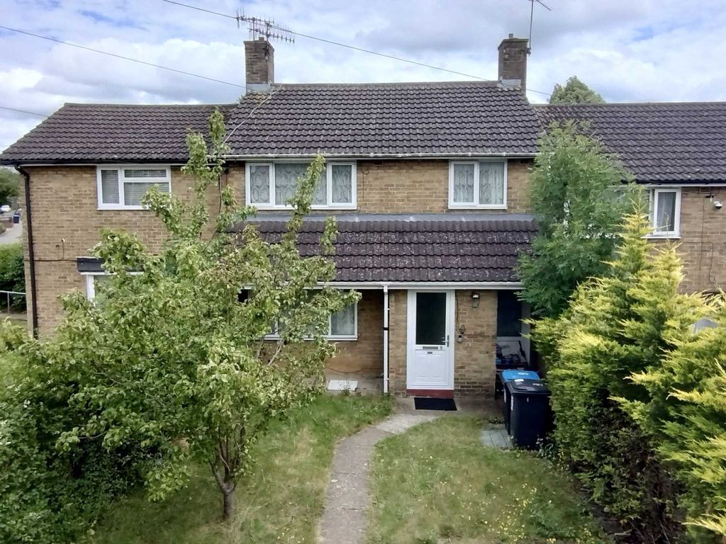 3 bed property for sale in White Hart Drive, Hemel Hempstead HP2 Zoopla