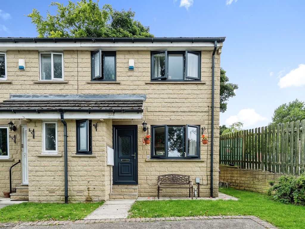 3 bed semidetached house for sale in South Royd, Almondbury