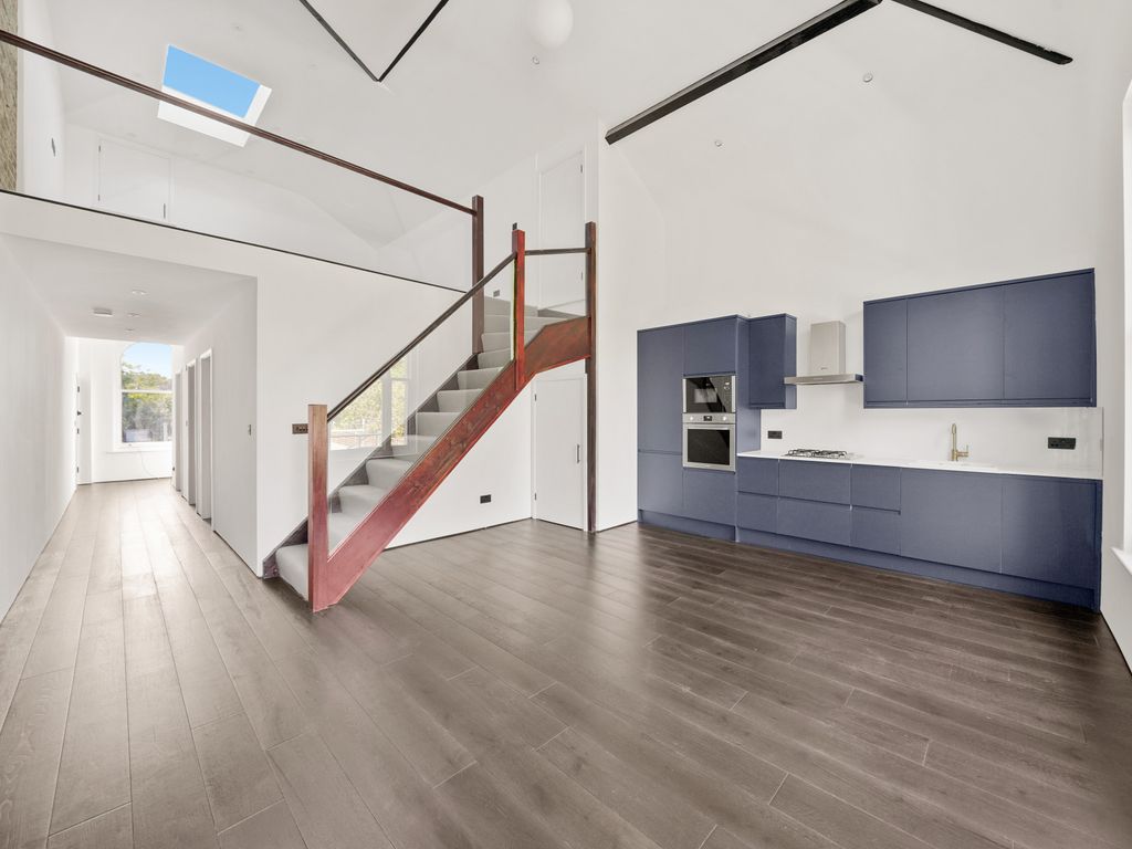 2 bed flat to rent in Southend Road, Beckenham BR3 Zoopla