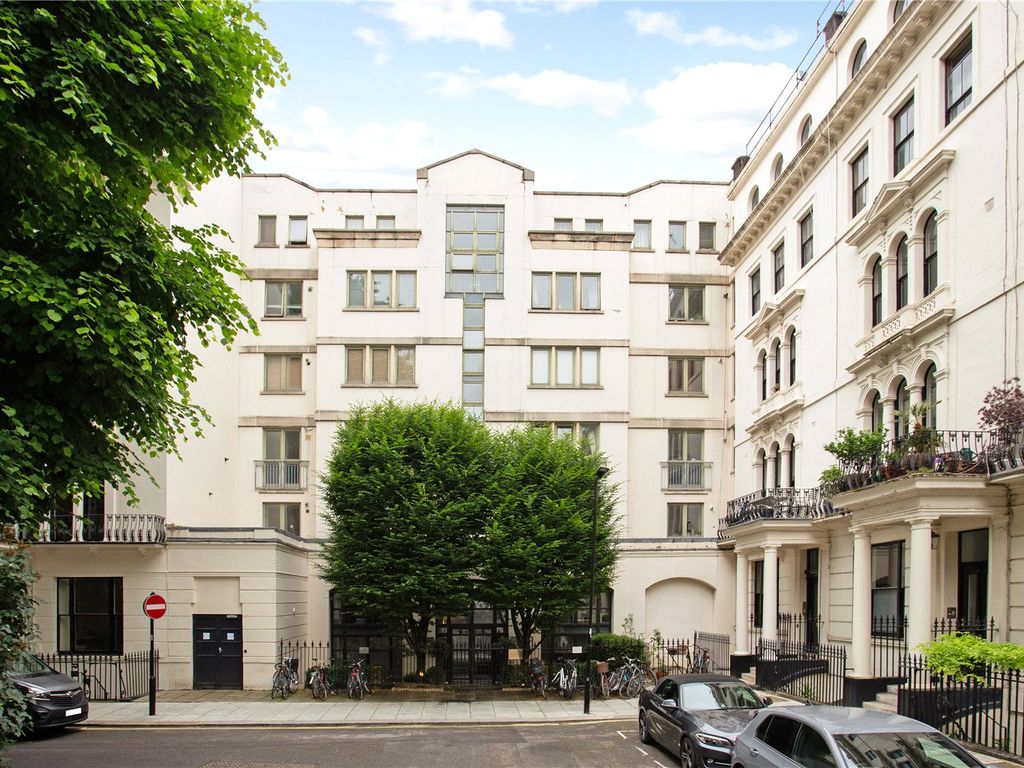 2 bed flat for sale in Kensington Gardens Square, Bayswater W2 Zoopla