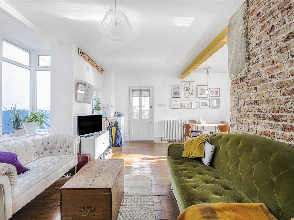 1 bed flat for sale in Wolsey Avenue, Walthamstow, London E17 Zoopla