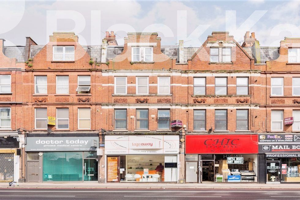 3 bed flat to rent in Finchley Road, London NW3 Zoopla