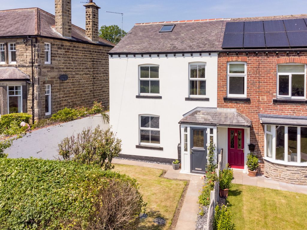3 bed cottage for sale in Belmont Dene, Forest Moor Road, Knaresborough