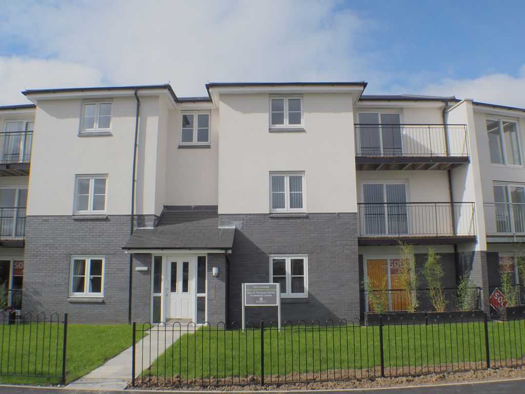 2 bed flat to rent in Bellerphon Court, Copper Quarter, Swansea SA1, £995 pcm Zoopla