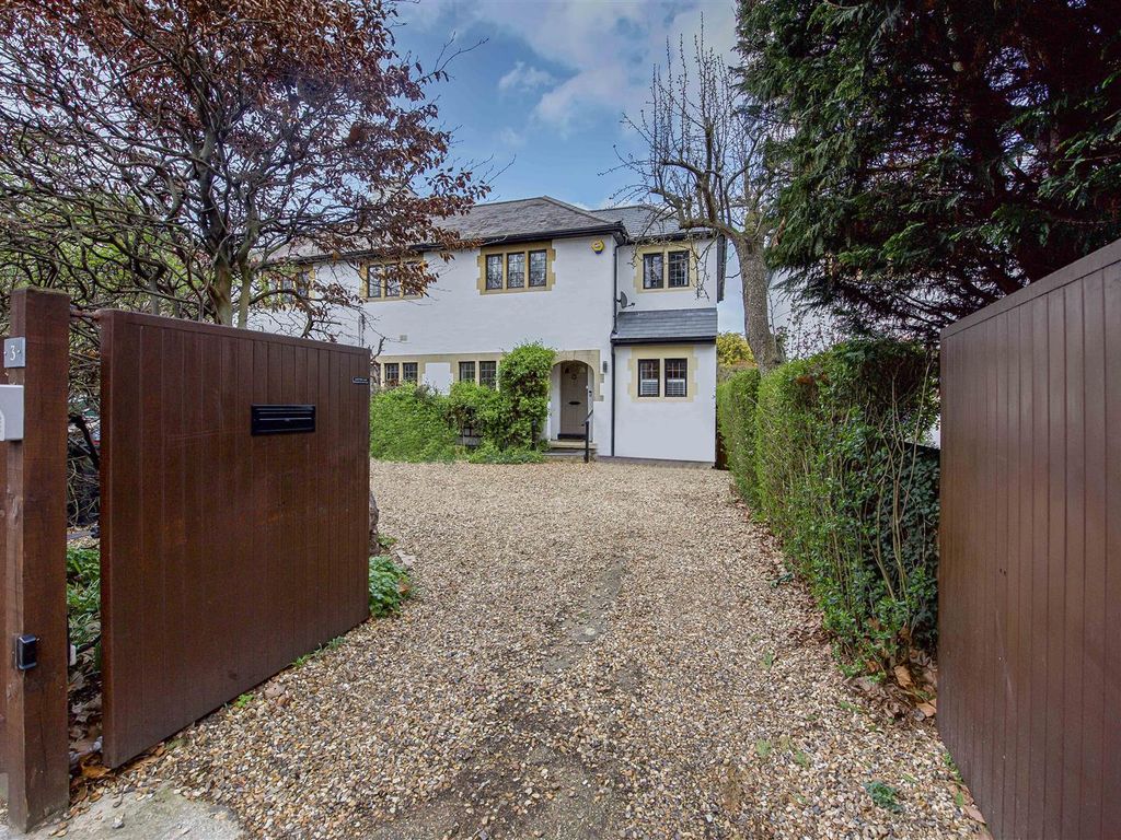 4 bed semidetached house for sale in Kingston Road, Teddington TW11