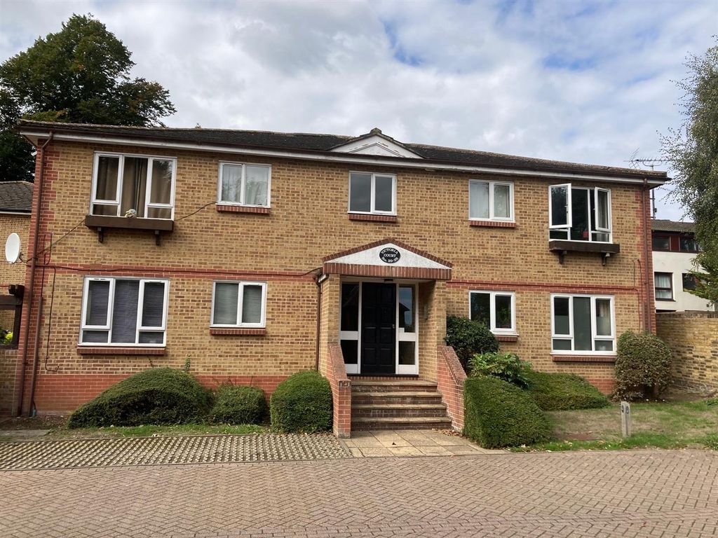 1 bed flat for sale in Victoria Court, Victoria Street, Maidstone ME16