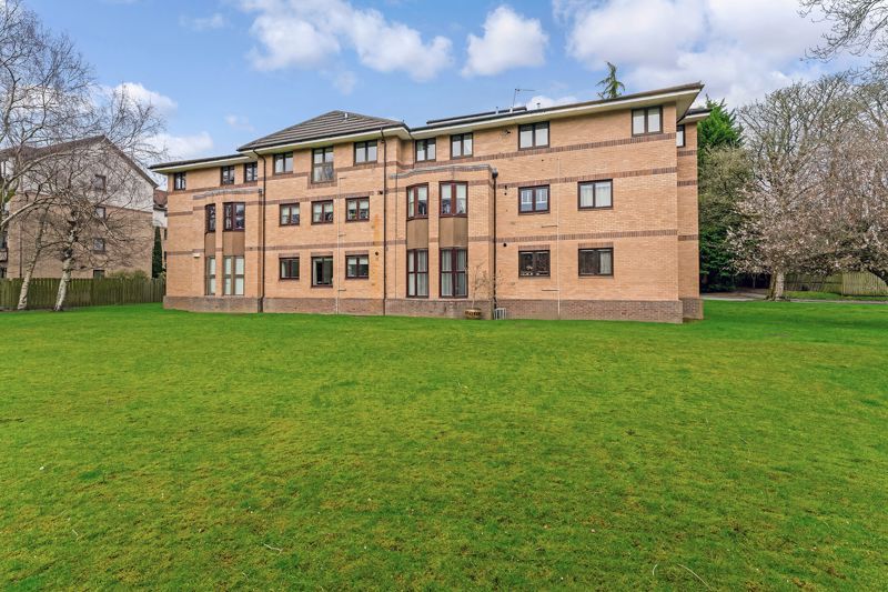 1 bed flat for sale in St. Andrews Drive, Glasgow G41, £172,000 Zoopla