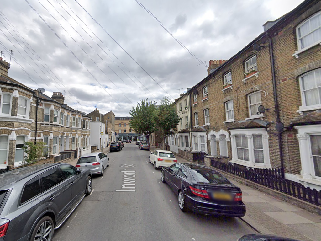 3 bed flat for sale in Inworth Street, London SW11, £1,100,000 Zoopla