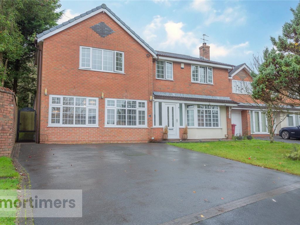 5 bed detached house for sale in Charnwood Close, Blackburn, Lancashire BB2, £490,000 Zoopla