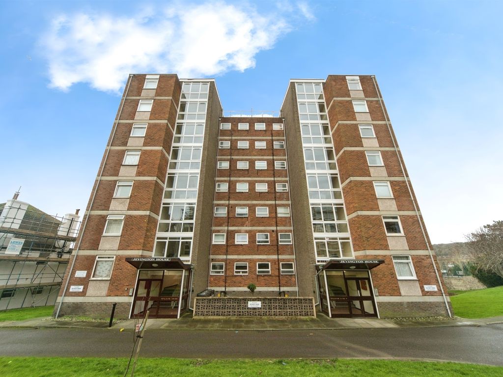 2 bed flat for sale in Upperton Road, Eastbourne BN21, £165,000 Zoopla