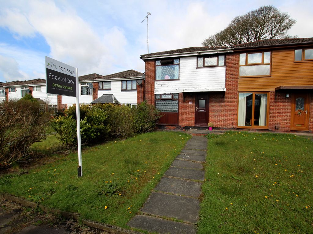 3 bed semidetached house for sale in Beightons Walk, Shawclough