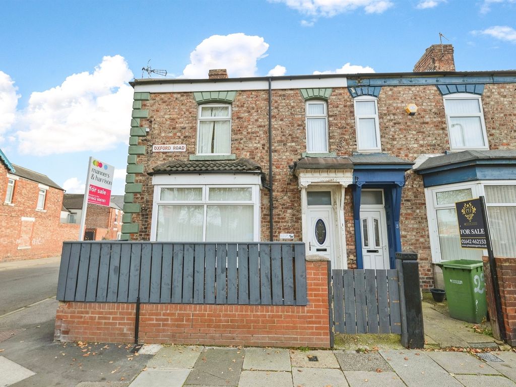 4 bed end terrace house for sale in Oxford Road, Thornaby, StocktonOn