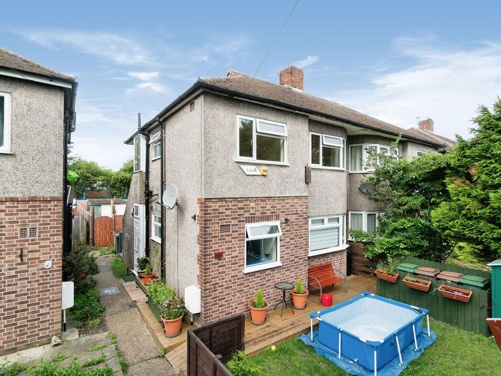 2 bed for sale in Green Wrythe Lane, Carshalton SM5 Zoopla