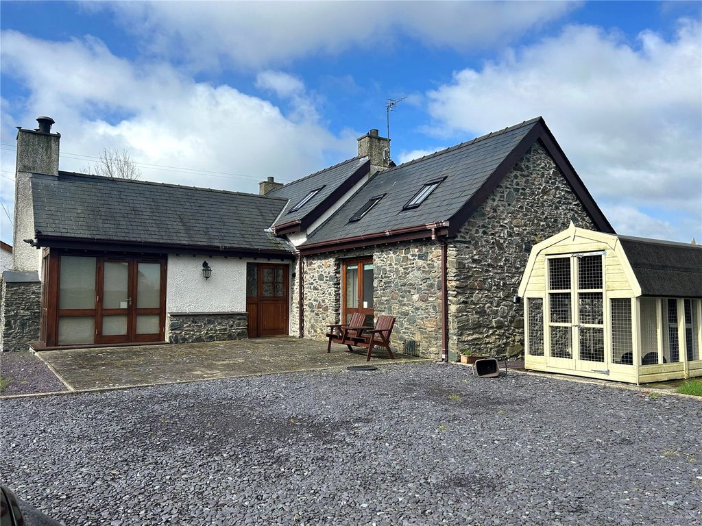 2 bed bungalow for sale in Penlon, Newborough, Anglesey, Sir Ynys Mon