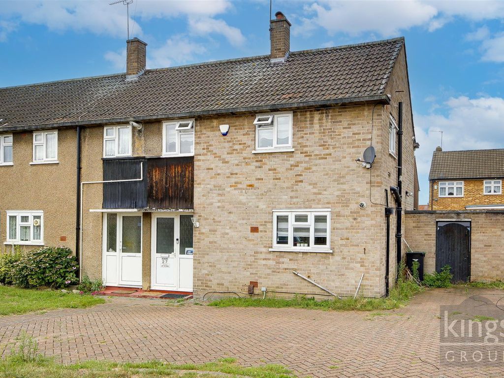 2 bed end terrace house for sale in Princes Avenue, Enfield EN3, £