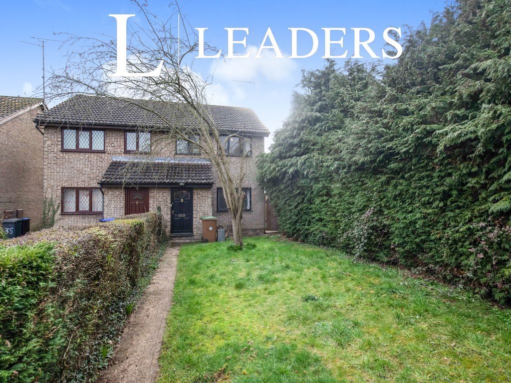 3 bed semidetached house to rent in Spencer Road, Long Buckby NN6 Zoopla