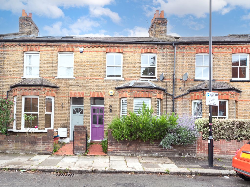 2 bed terraced house for sale in Brook Road South, Brentford TW8, £