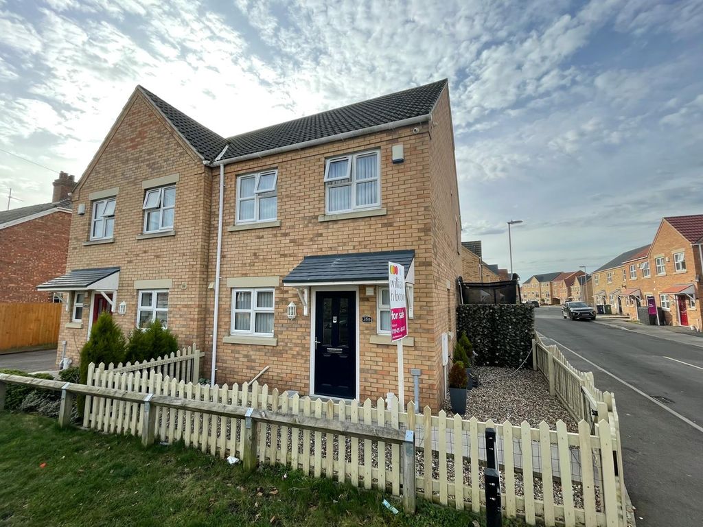 3 bed semidetached house for sale in Lerowe Road, Wisbech PE13 Zoopla