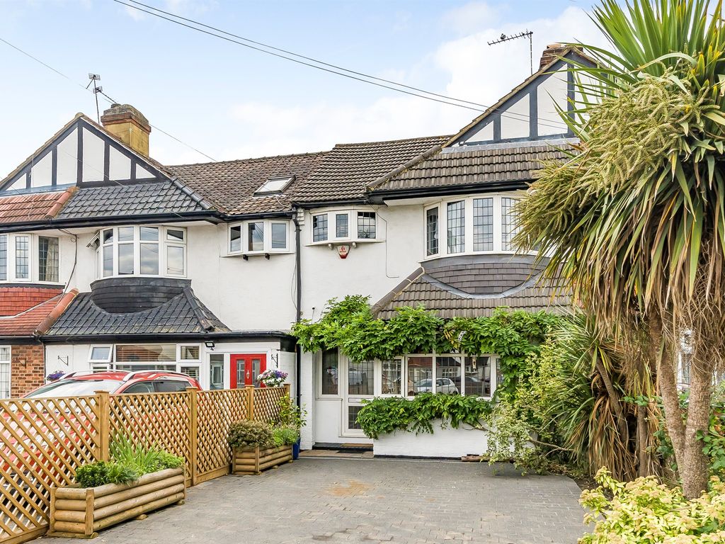 3 bed terraced house for sale in Melbourne Way, Enfield EN1, £585,000