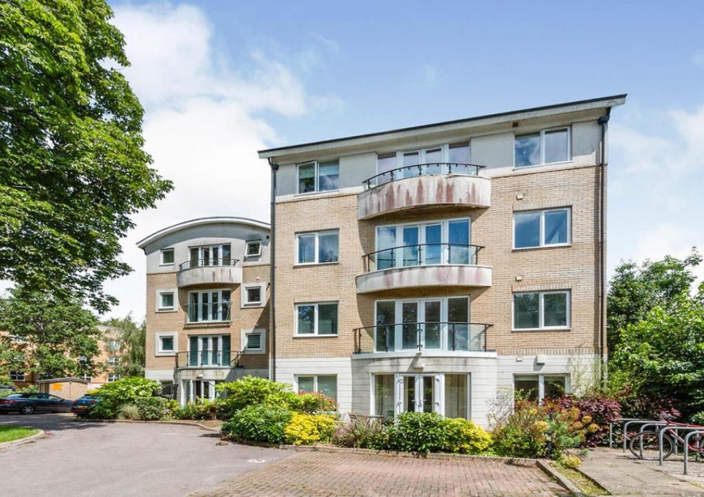 2 bed flat to rent in Field Ways, Russell Road, Basingstoke RG21 Zoopla