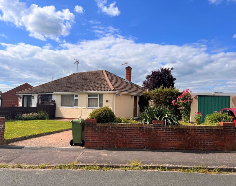 2 bed bungalow for sale in Shearwater Grove, Innsworth, Gloucester GL3