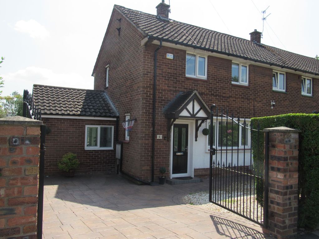 2 bed semidetached house for sale in Martinscroft Road, Wythenshawe