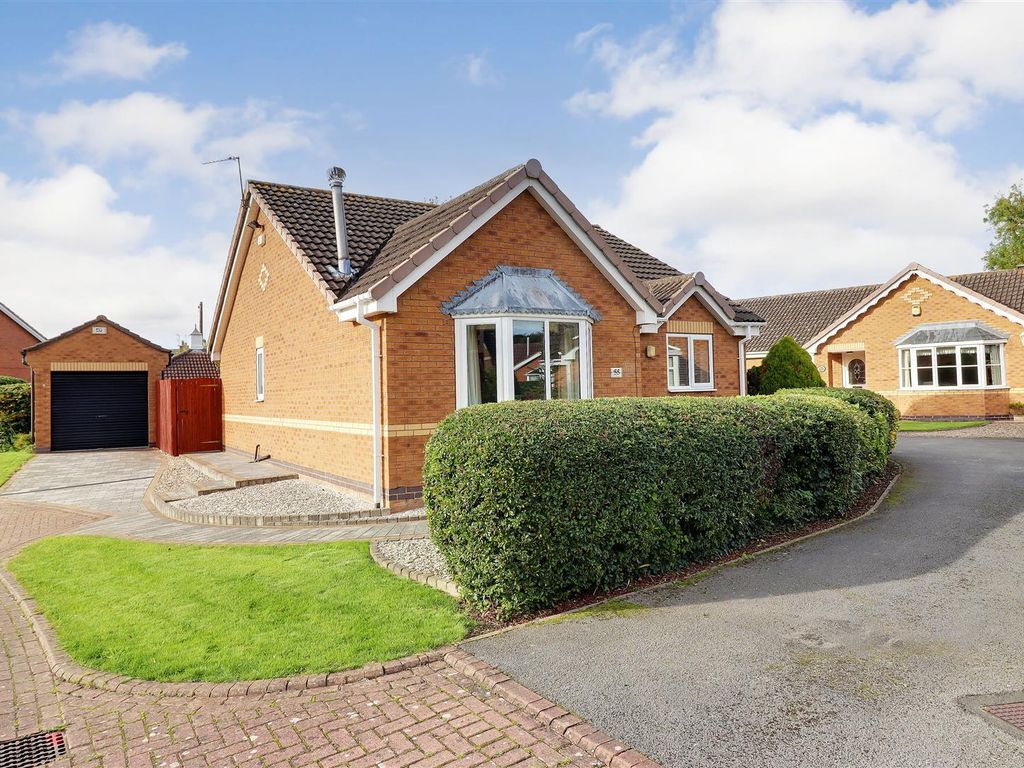 3 bed detached bungalow for sale in The Meadows, South Cave, Brough