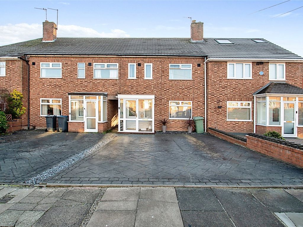 4 bed terraced house for sale in Weybourne Road, Great Barr, Birmingham