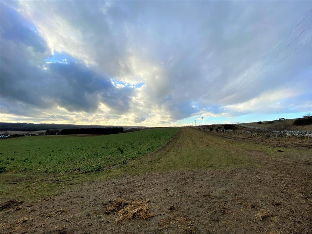 Land for sale in Building Plot, Easter Cloves, Mosstowie IV30, £95,000