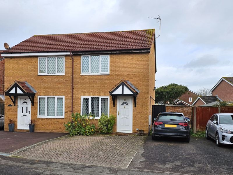 2 bed semidetached house to rent in Mary Rose Avenue, Churchdown