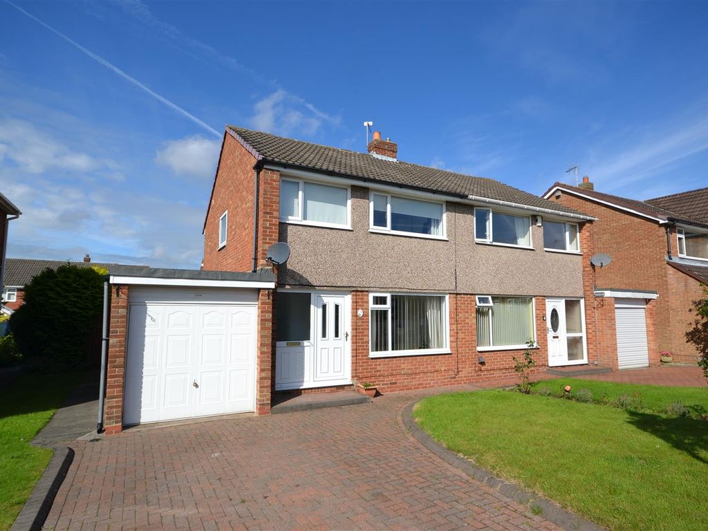 3 bed semidetached house to rent in Leicestershire Drive, Belmont