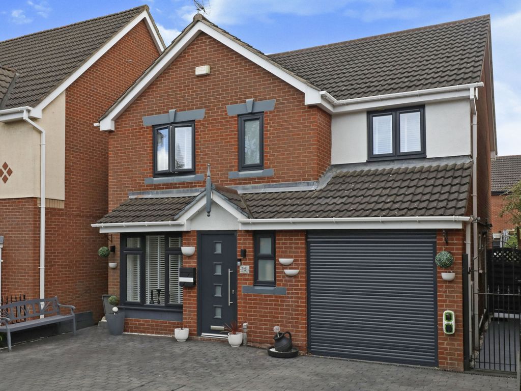 4 bed detached house for sale in Middleton Road, Clipstone Village