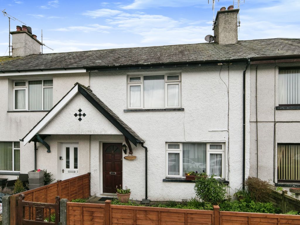 2 bed terraced house for sale in Hen Bont Road, Criccieth, Gwynedd LL52