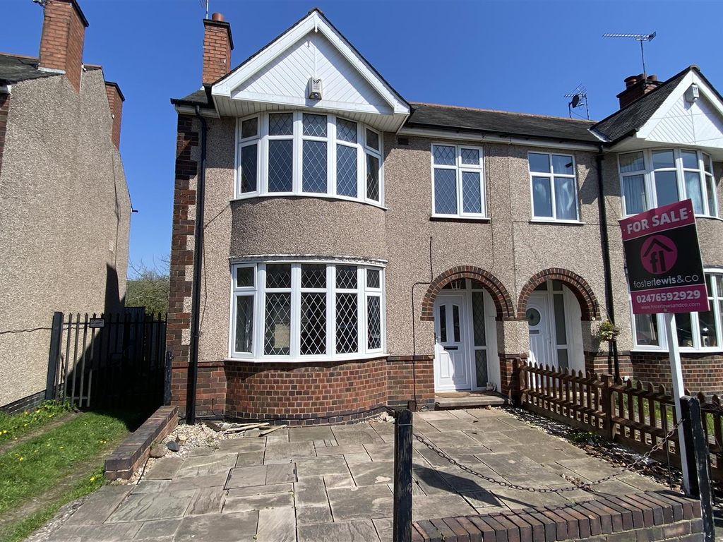 3 bed end terrace house for sale in Christchurch Road, Coundon