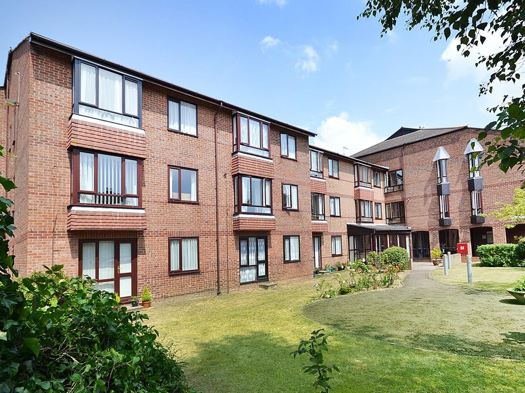 1 bed flat for sale in Penrith Court, Broadwater Street East, Worthing