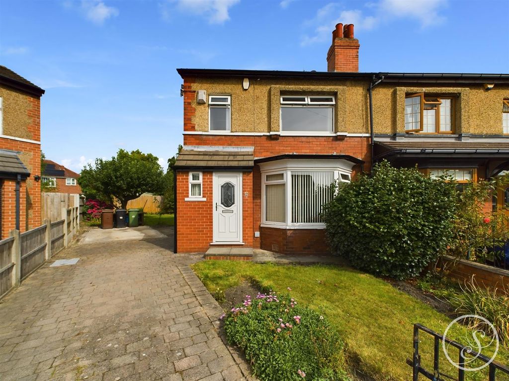 3 bed semidetached house to rent in Windsor Mount, Whitkirk, Leeds
