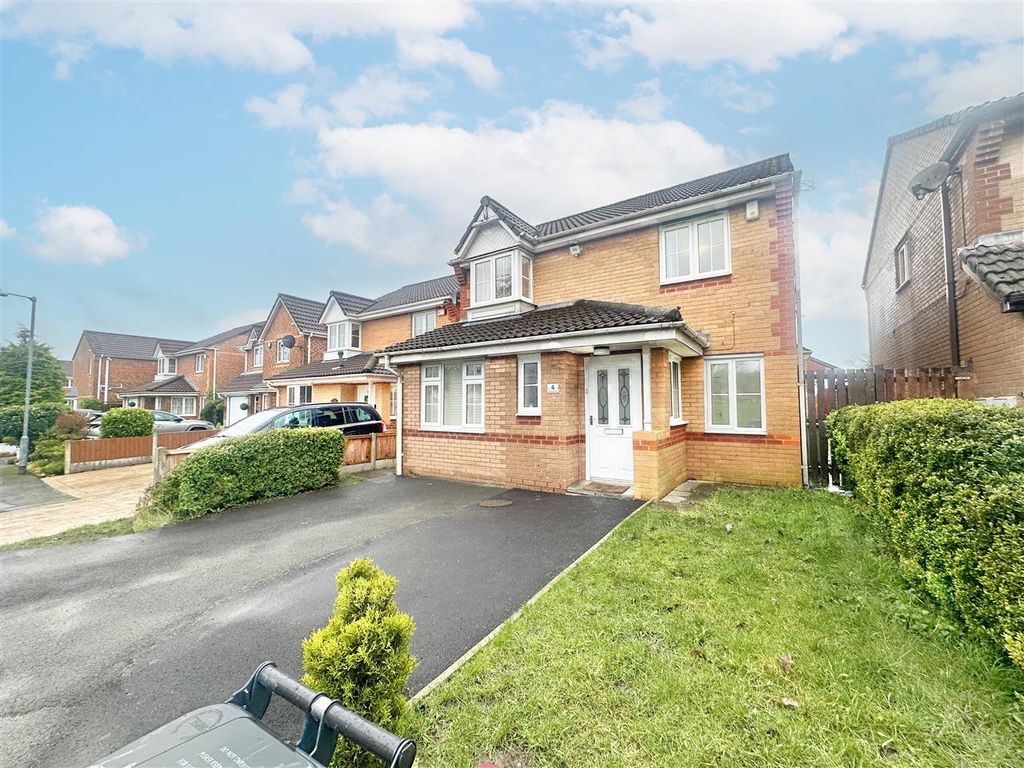 4 bed detached house to rent in Seathwaite Road, Farnworth, Bolton BL4