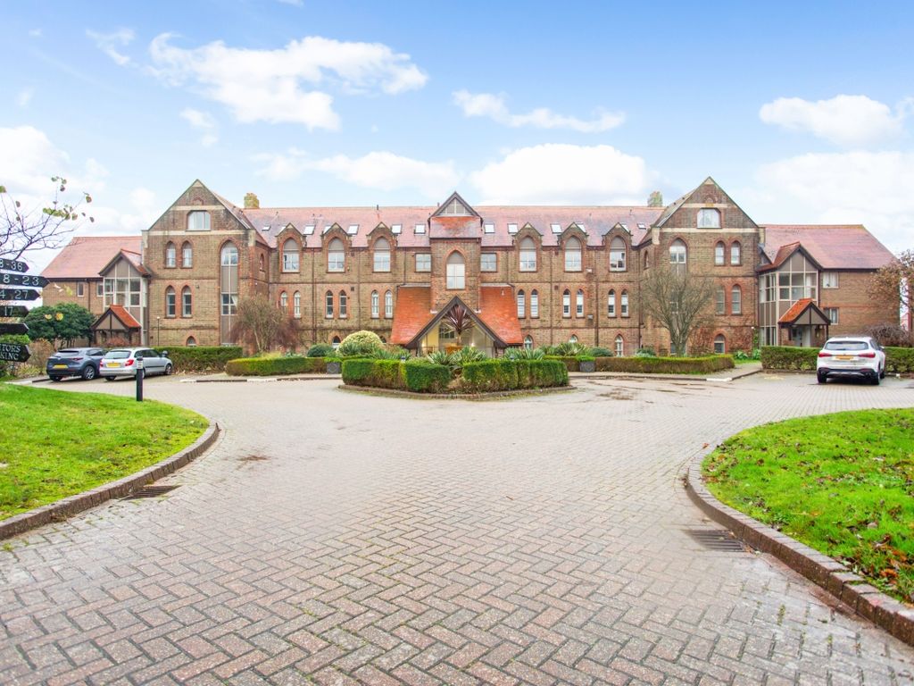 2 bed flat to rent in Rottingdean Place, Falmer Road, Rottingdean