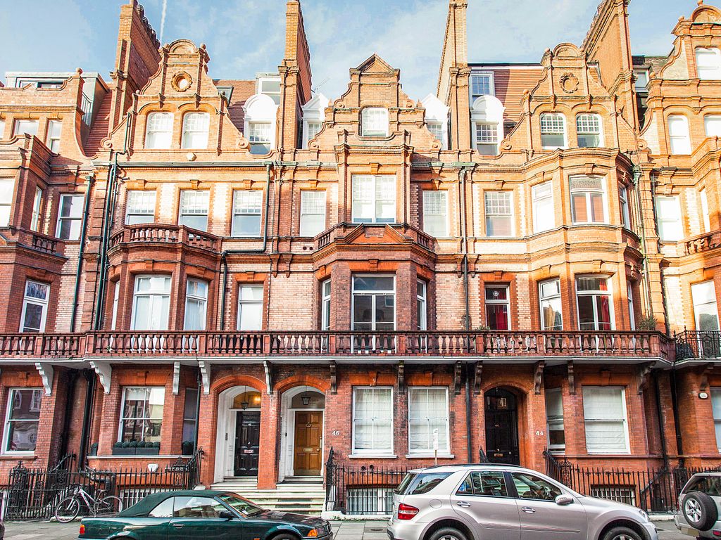 Draycott Place, Chelsea, Knightsbridge, London SW3  