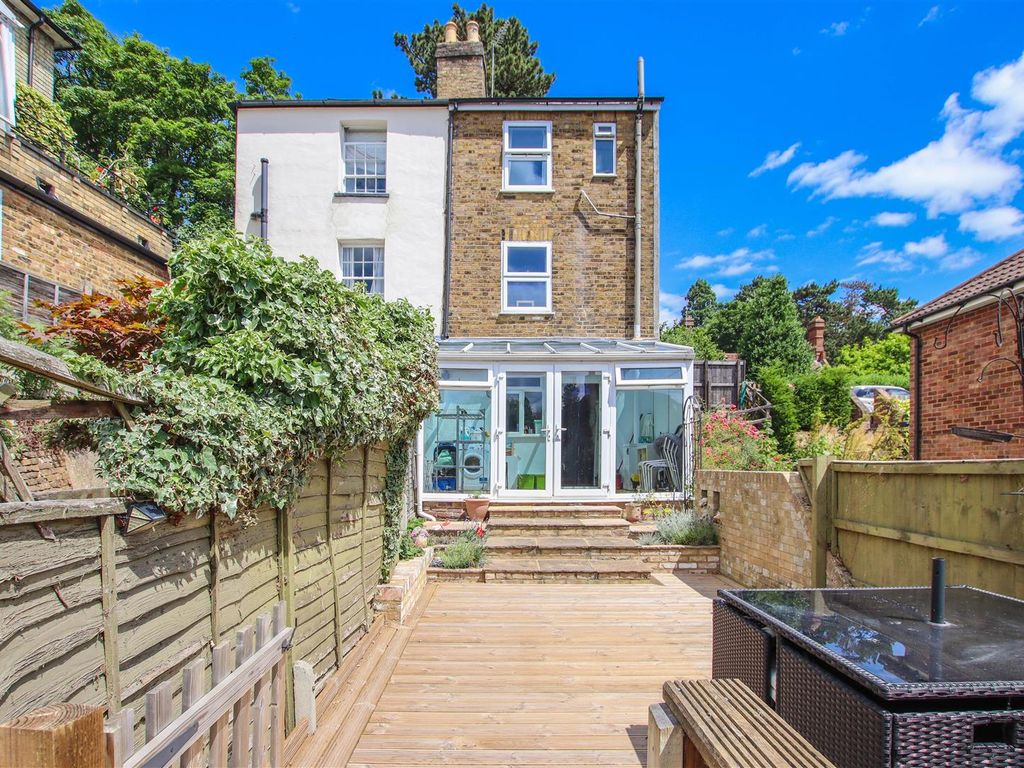 2 bed semidetached house for sale in Fanshawe Street, Hertford SG14