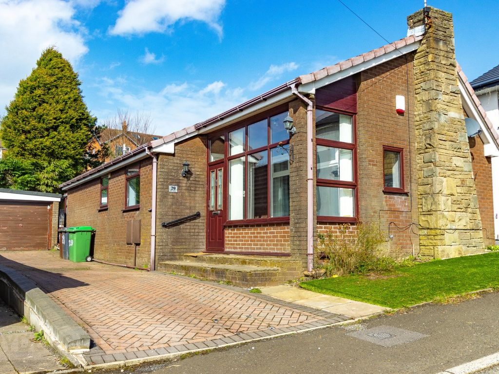 2 bed bungalow for sale in Thorpe Close, Austerlands, Saddleworth OL4