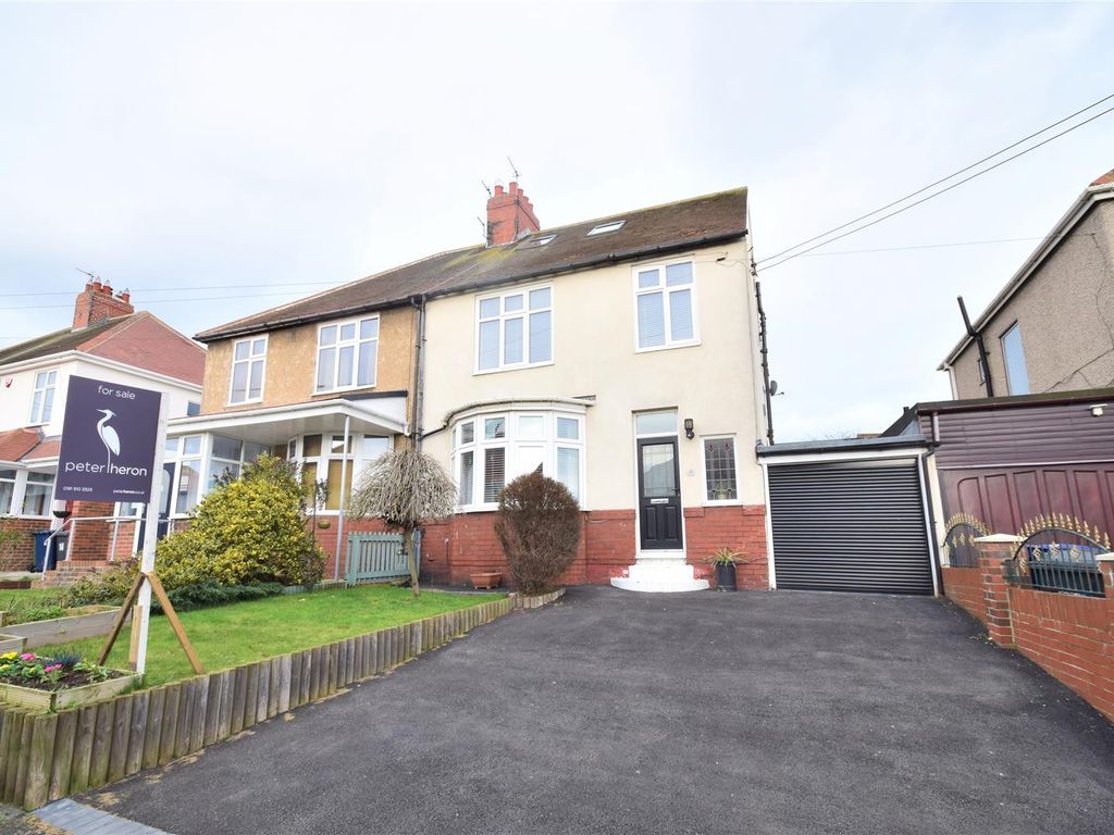 4 bed semidetached house for sale in Elmsleigh Gardens, Cleadon