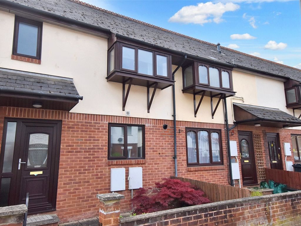 3 bed end terrace house to rent in Park Road, Exmouth, Devon EX8, £