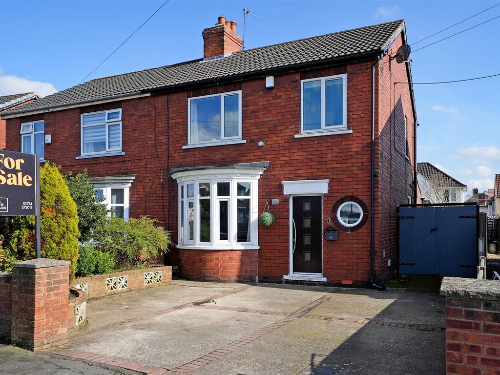 3 bed semidetached house for sale in Maple Tree Way, Scunthorpe DN16