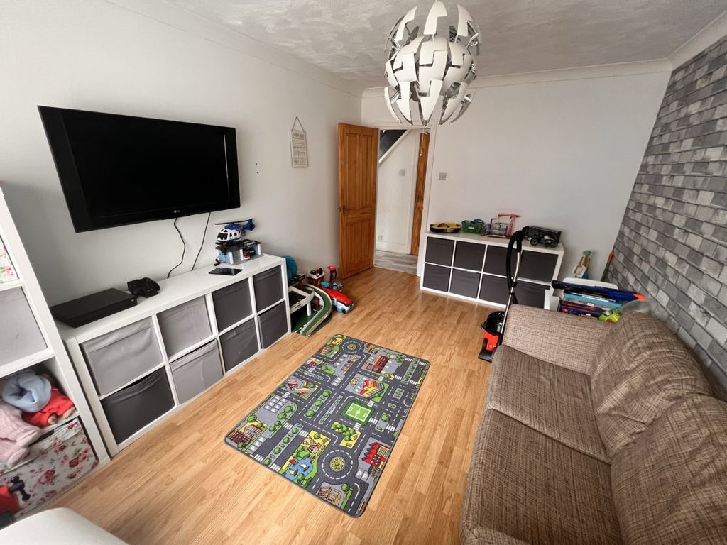 4 bed detached house to rent in Hindley Road, Westhoughton, Bolton BL5